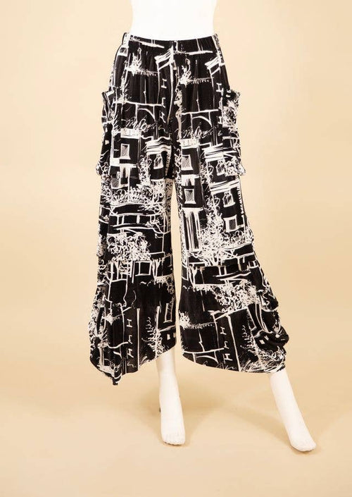 Samuel Dong Plissé Capri Pants