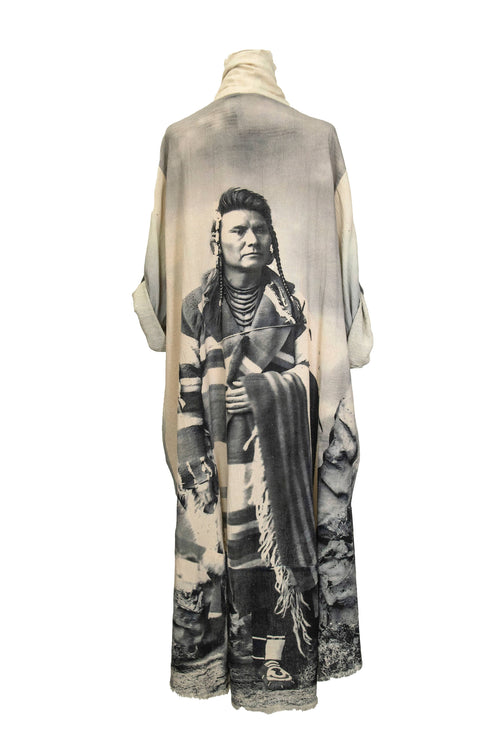 Duster with Chief Joseph Print in Cream/Gray