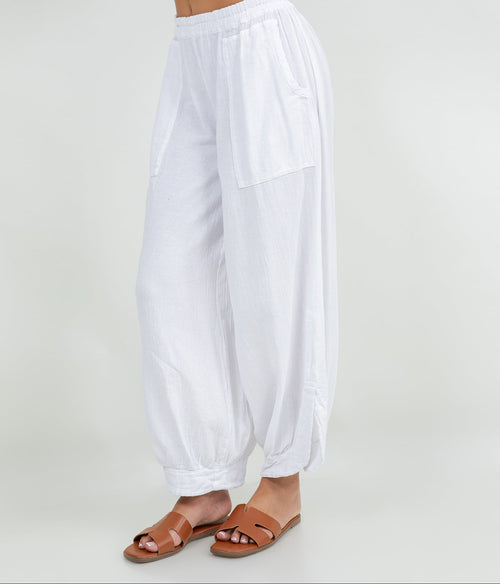 Travel Pants Perfect for the Resort Lifestyle