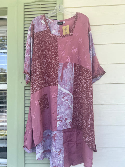 1161 Morocco Top OSFM Iguana Tunic Top