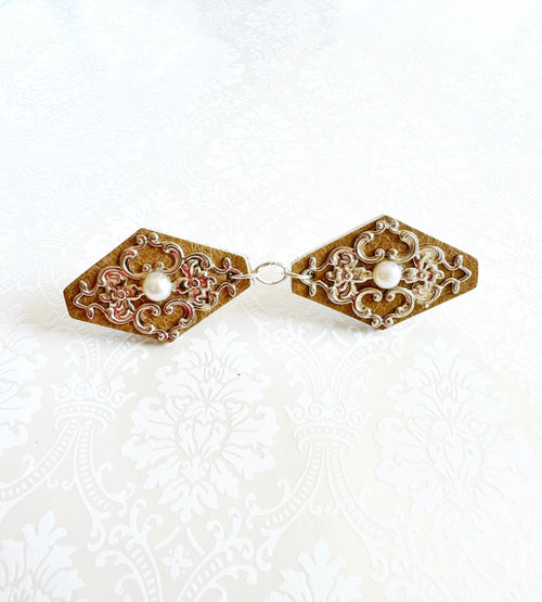 "Romantics" Leather Cinch Clips